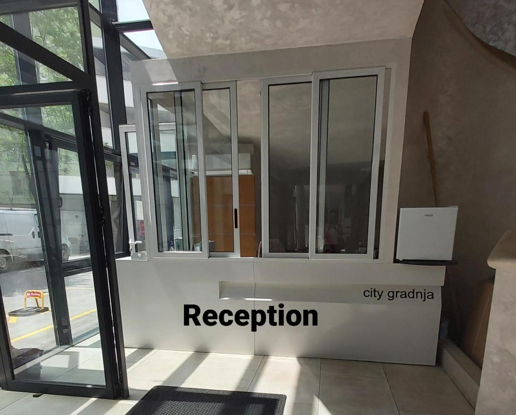 Apartmani Eleganza & La Vista Novi Sad Exterior foto